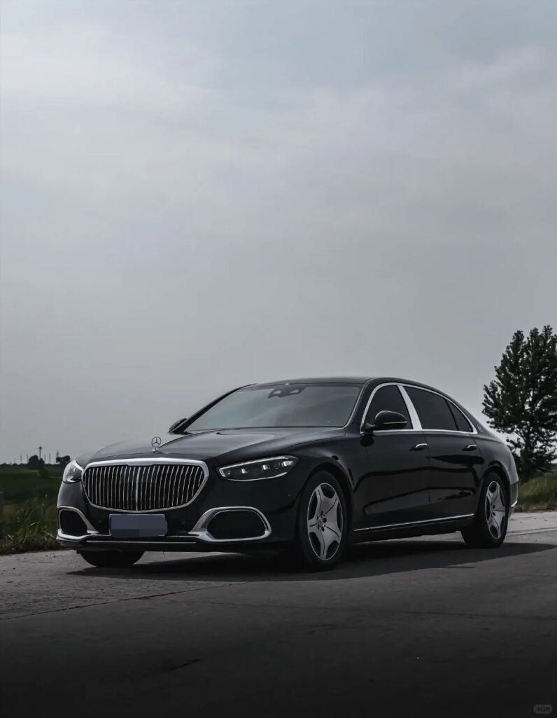 
								Maybach S480 full									